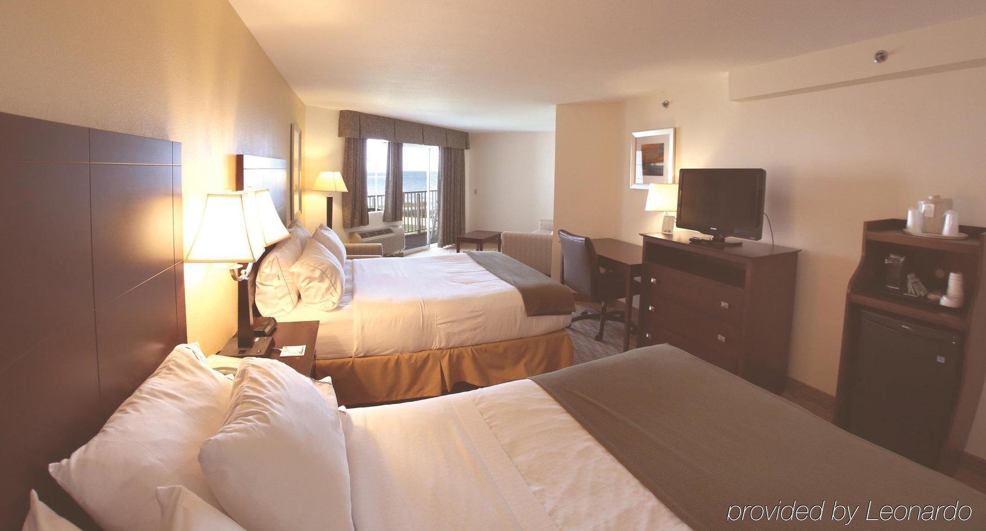 Holiday Inn Express St Ignace-Lake Central By Ihg Saint Ignace Exterior photo